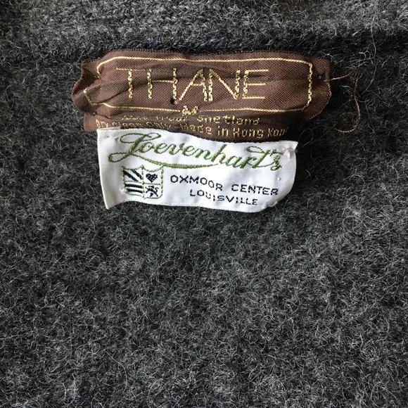 Vintage-Looking Shetland Wool Cardigan - Picture 5 of 8